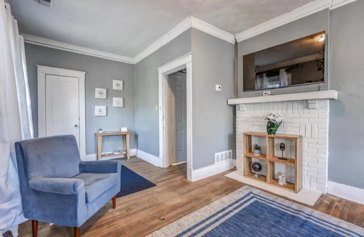 10 Min To U Of Memphis-Rozelle Retreat Both Units Villa Holiday home